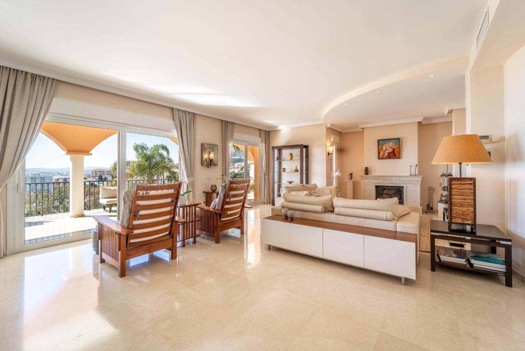 Beachside Villa With Panoramic Sea Views Benalmádena Exterior foto